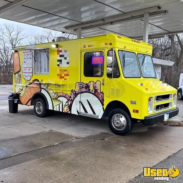 1992 P30 All-purpose Food Truck Iowa Gas Engine for Sale