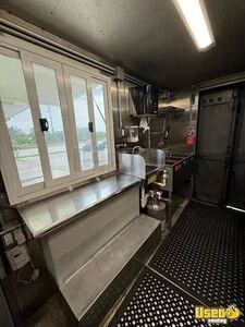 1992 P30 All-purpose Food Truck Upright Freezer Iowa Gas Engine for Sale