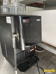 1992 P30 Coffee & Beverage Truck Diamond Plated Aluminum Flooring Utah Diesel Engine for Sale