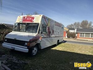1992 P30 Coffee & Beverage Truck Stainless Steel Wall Covers Utah Diesel Engine for Sale
