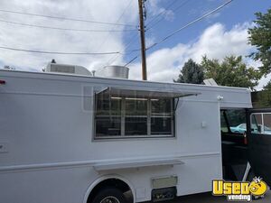 1992 P30 Grumman Olson Workhorse Kitchen Food Truck All-purpose Food Truck Colorado Gas Engine for Sale