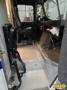 1992 P30 Van Ice Cream Truck Cabinets Minnesota Gas Engine for Sale