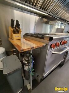 1992 P32 All-purpose Food Truck Chef Base Kansas Gas Engine for Sale