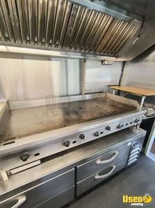 1992 P32 All-purpose Food Truck Stovetop Kansas Gas Engine for Sale