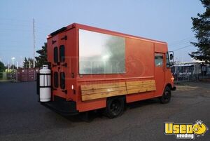 1992 P35 All-purpose Food Truck Concession Window Oregon Diesel Engine for Sale