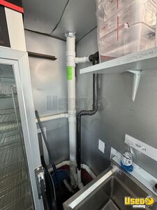 1992 Party Barge All-purpose Food Truck Hot Water Heater Tennessee Gas Engine for Sale