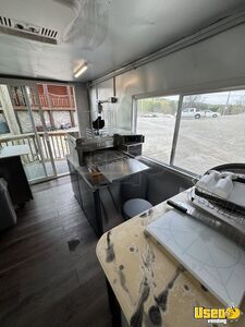 1992 Party Barge All-purpose Food Truck Interior Lighting Tennessee Gas Engine for Sale
