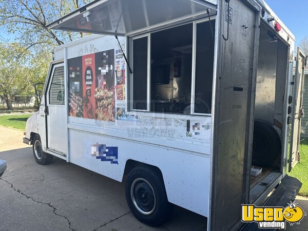 1993 Aeromate All-purpose Food Truck Illinois Gas Engine for Sale