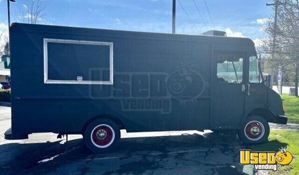 1993 Empty Step Van Vending Truck / Empty Food Truck Shell Stepvan New York Gas Engine for Sale