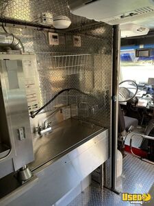 1993 F-350 Grumman Ice Cream Truck Ice Cream Truck Deep Freezer North Carolina Gas Engine for Sale