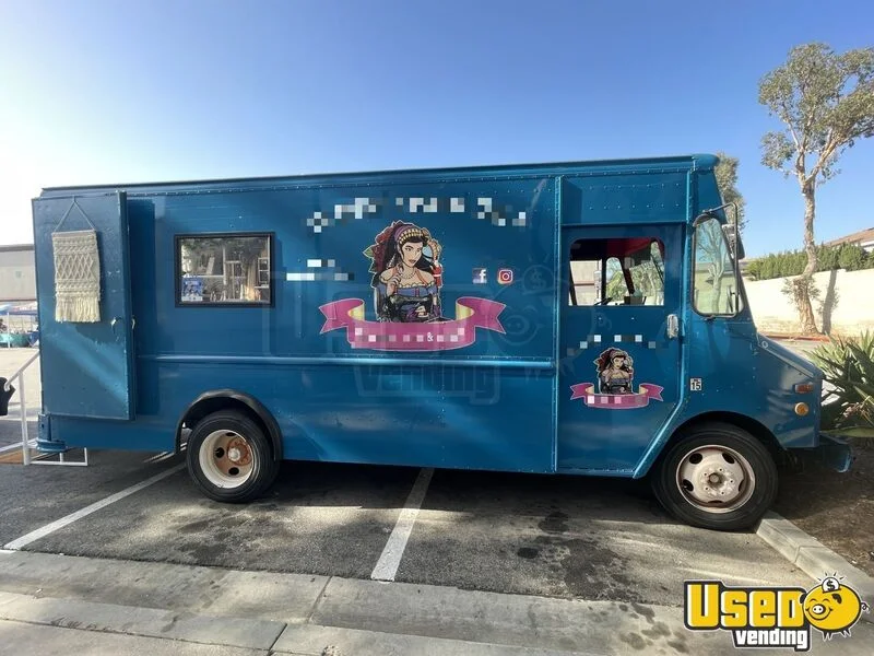 1993 Grumman Mobile Boutique California Gas Engine for Sale