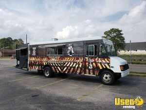 1993 N/a Barbecue Food Truck Air Conditioning Texas Diesel Engine for Sale