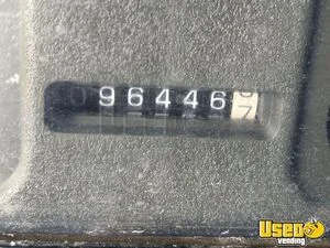 1993 P30 All-purpose Food Truck Fresh Water Tank Connecticut Gas Engine for Sale