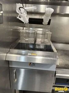 1993 P30 All-purpose Food Truck Stovetop Connecticut Gas Engine for Sale