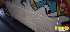 1993 P30 Ice Cream Truck Diamond Plated Aluminum Flooring Colorado Diesel Engine for Sale