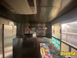 1993 P30 Ice Cream Truck Ice Cream Truck Exterior Lighting New York Gas Engine for Sale