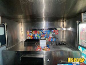 1993 P30 Ice Cream Truck Ice Cream Truck Hand-washing Sink New York Gas Engine for Sale