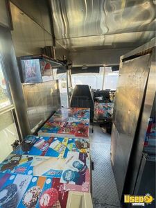 1993 P30 Ice Cream Truck Ice Cream Truck Soft Serve Machine New York Gas Engine for Sale