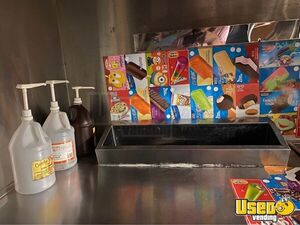 1993 P30 Ice Cream Truck Ice Cream Truck Transmission - Automatic New York Gas Engine for Sale