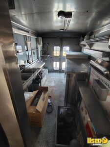 1993 P30 Ice Cream Truck Refrigerator Colorado Diesel Engine for Sale