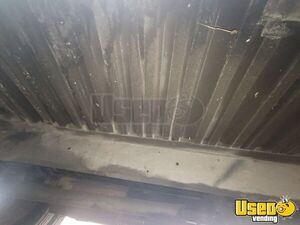 1993 P30 Step Van Kitchen Food Truck All-purpose Food Truck 35 Florida Gas Engine for Sale