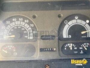 1993 P30 Step Van Kitchen Food Truck All-purpose Food Truck 61 Florida Diesel Engine for Sale