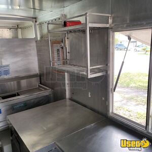1993 P30 Step Van Kitchen Food Truck All-purpose Food Truck Generator Florida Gas Engine for Sale