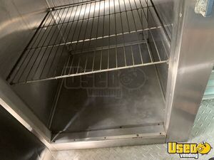 1993 P30 Step Van Kitchen Food Truck All-purpose Food Truck Interior Lighting Florida Diesel Engine for Sale