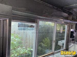 1993 P30 Step Van Kitchen Food Truck All-purpose Food Truck Triple Sink Florida Diesel Engine for Sale
