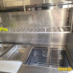 1993 P30 Step Van Kitchen Food Truck All-purpose Food Truck Work Table Florida Gas Engine for Sale