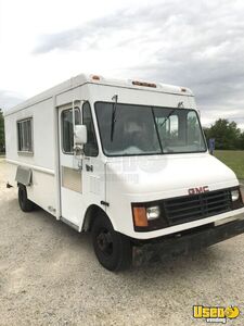 1993 P3500 Kitchen Food Truck All-purpose Food Truck Stainless Steel Wall Covers Virginia Gas Engine for Sale