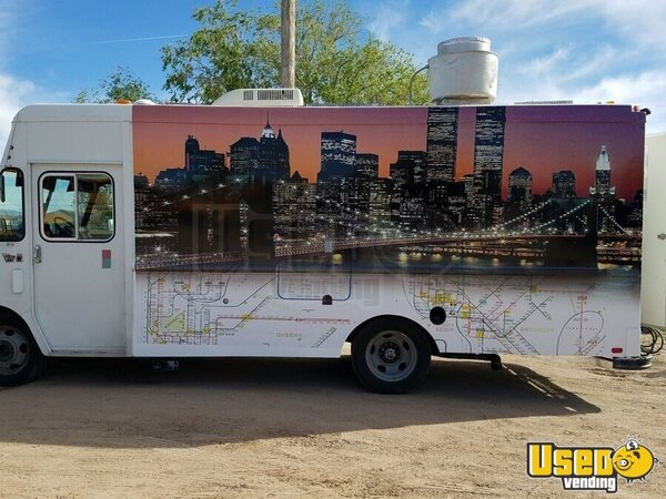 1993 P3500 Step Van All-purpose Food Truck New Mexico Gas Engine for Sale