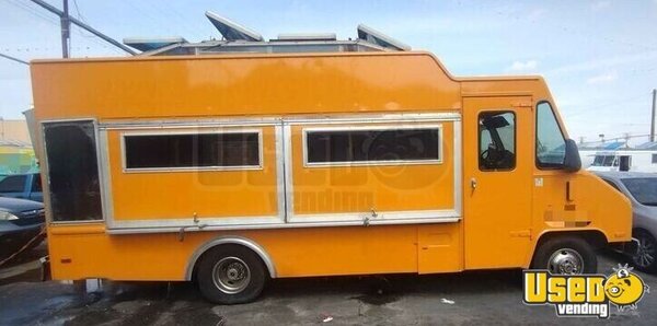 1993 Step Van Kitchen Food Truck All-purpose Food Truck California Gas Engine for Sale
