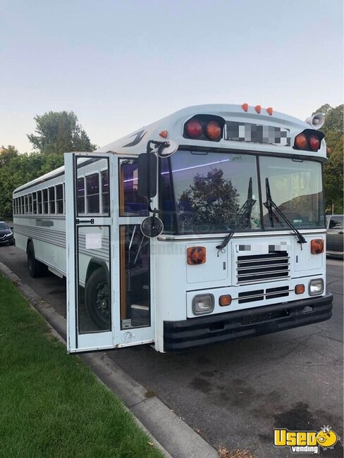 1993 Tc2000 Beverage Bus Coffee & Beverage Truck Utah Diesel Engine for Sale