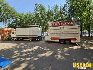 1993 Trailer Concession Trailer Exterior Customer Counter Minnesota for Sale