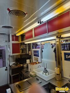 1993 Trailer Concession Trailer Work Table Minnesota for Sale