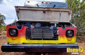 1993 Utilimaster Step Van Kitchen Food Truck All-purpose Food Truck Cabinets Arizona Diesel Engine for Sale