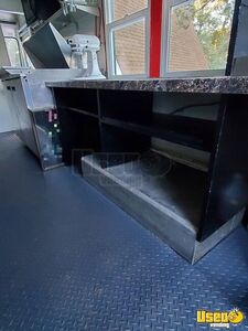 1993 Utilimaster Step Van Kitchen Food Truck All-purpose Food Truck Deep Freezer Arizona Diesel Engine for Sale