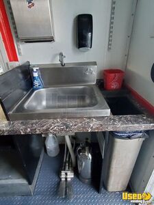 1993 Utilimaster Step Van Kitchen Food Truck All-purpose Food Truck Stovetop Arizona Diesel Engine for Sale