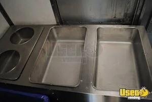 1994 26' P30 Step Van Kitchen Food Truck All-purpose Food Truck Exhaust Fan Nevada Diesel Engine for Sale