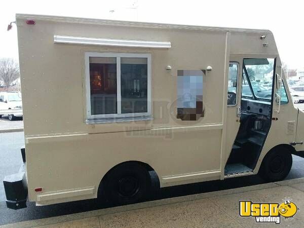 1994 Chevy P30 All-purpose Food Truck New York Gas Engine for Sale