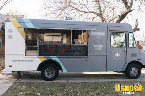 1994 Chevy P30 Coffee & Beverage Truck Air Conditioning Oklahoma Gas Engine for Sale