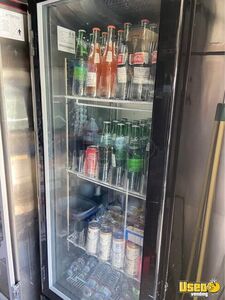 1994 Food Truck All-purpose Food Truck Diamond Plated Aluminum Flooring Washington Diesel Engine for Sale