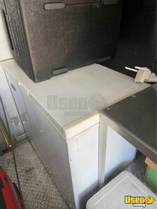 1994 Food Truck All-purpose Food Truck Exterior Customer Counter Washington Diesel Engine for Sale