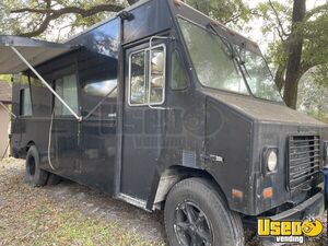 International Diesel Used All-Purpose Food Truck Mobile Food Unit w/ for Sale in Florida!