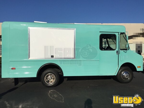 1994 Gmc P30 All-purpose Food Truck Concession Window California Gas Engine for Sale