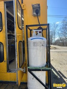 1994 Gruman All-purpose Food Truck Generator Pennsylvania Gas Engine for Sale