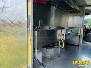 1994 Grumman - Chev P30 All-purpose Food Truck Breaker Panel Texas Gas Engine for Sale