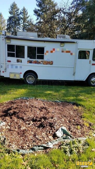 1994 Grumman Olson Step Van Kitchen Food Truck All-purpose Food Truck Oregon Gas Engine for Sale