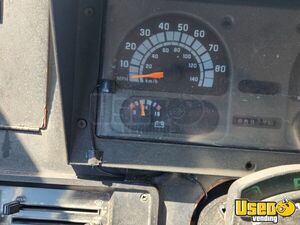 1994 P30 All-purpose Food Truck 10 Virginia Gas Engine for Sale